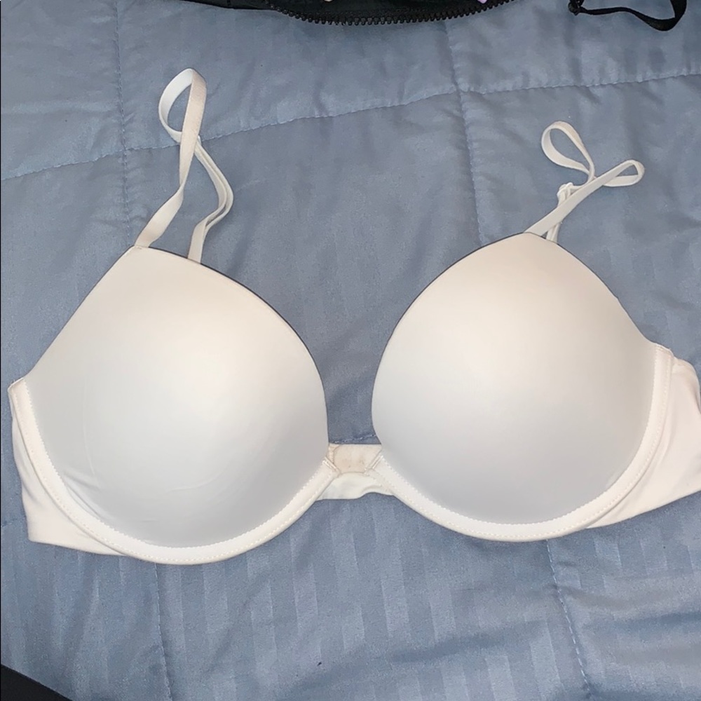 Victoria’s Secret bra